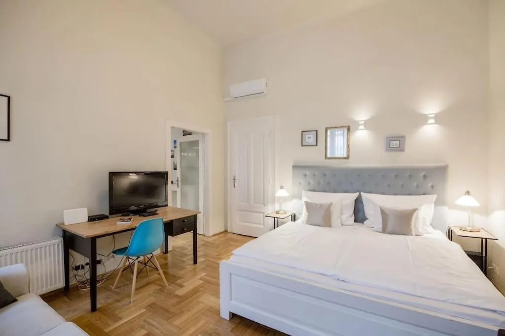 Klarahome Apartment Budapest